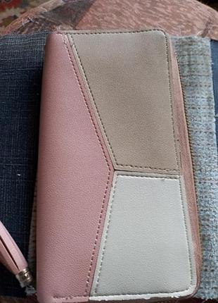 Кошелек розовый!