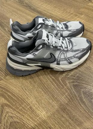 Кросівки nike