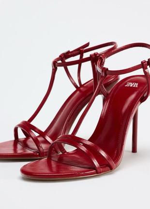 Туфли на каблуке босоножки zara