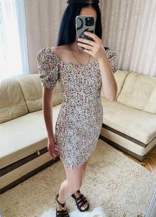 Шикарна сукня