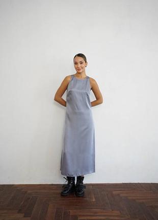 Сукня з атлас-сатину