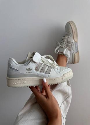 Женские кроссовки Кросівки адідас ізі буст жіночі білі adidas yeezy boost 350 / grey premium.