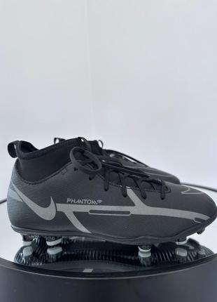 Мощные агрессивные бутсы с чулком nike phantom gt