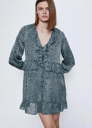 Романтичное трендовое платье платье платье zara с рюшами в анималистичный принт