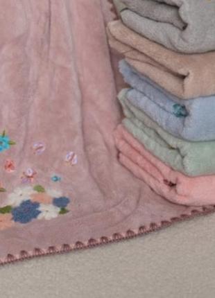 Полотенца лицевые и банные