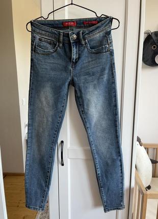 Джинсы скинни guess mlo размер xs-s