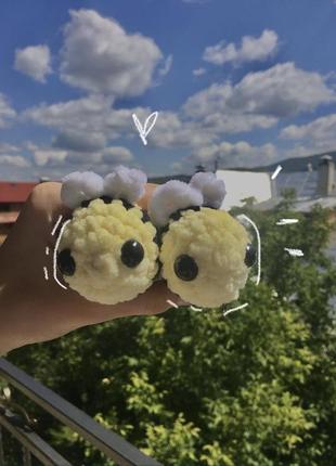 Брелок бджілка, в‘язана бджілка, в‘язаний брелок бджілка на сумку