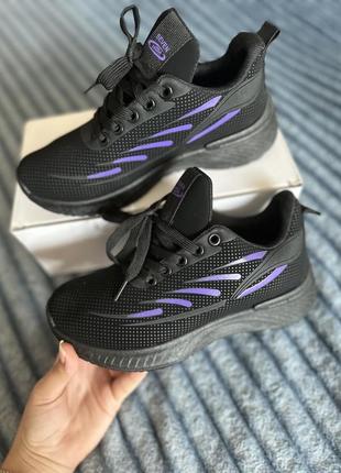 Круті стильні кросівки