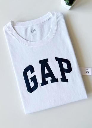 Жіноча футболка gap