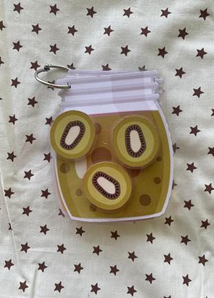 Гра на липучках