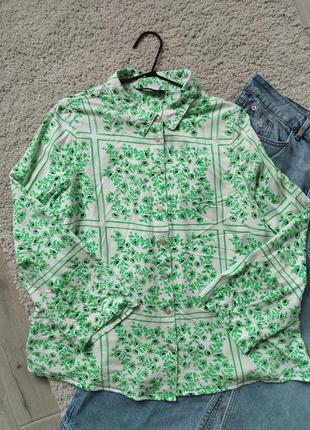 Оригінальна сорочка з принтом