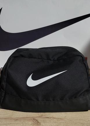 Спортивна сумка nike club team swoosh