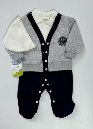 Стильний чоловічок з шапочкою