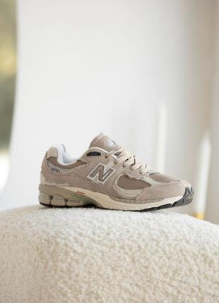 Кроссовки new balance 2002r biege