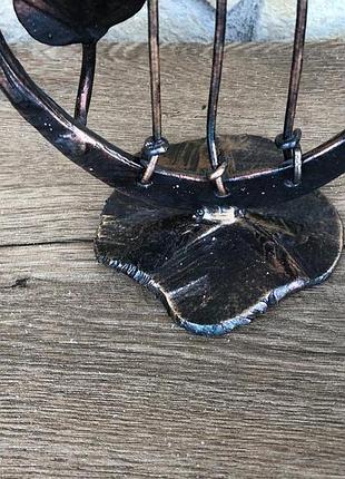 Кованый подсвечник ручной работы в виде музыкального инструмента «лира»