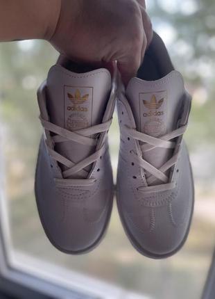 🤍шкіряні кросівки ☺️ (наложеного платежу немає оплата відразу на карту відправка новою поштою☝️)