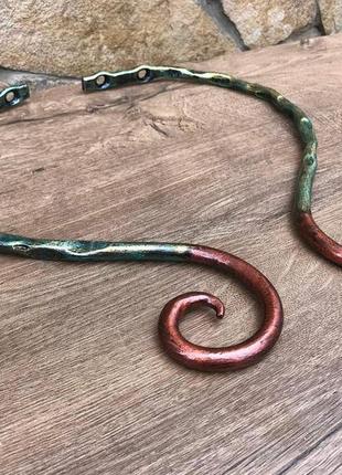 Набор из двух кованых настенных крючков для вазонов