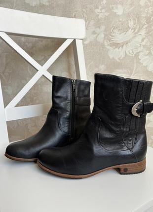 Женские ботинки сапоги ugg australia 37 размер