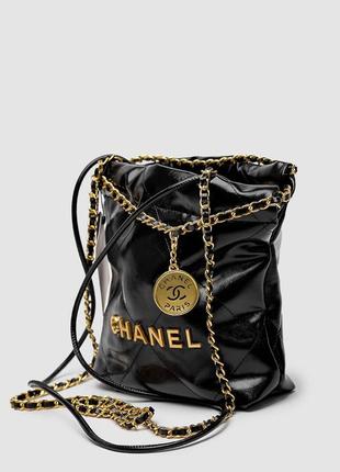 Chanel black quilted calfskin mini 22 bag gold hardware