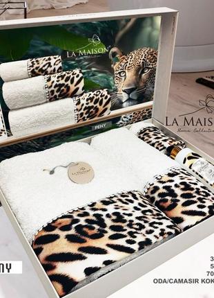 Туреччина 🇹🇷, подарунковий набір рушників, 3 шт. з ароматом peny