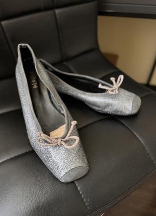 Сріблясті балетки покриті глітером туфлі з квадратним носком сяючі блискучі