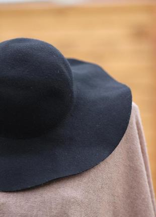 Очень красивая винтажная черная шляпа3 фото