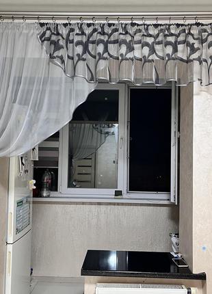 Асиметрична коротка тюль