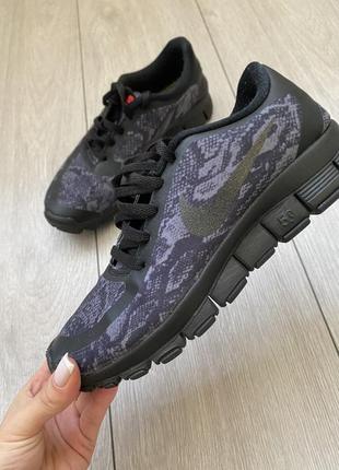 Кросівки кроси кроссовки найк nike