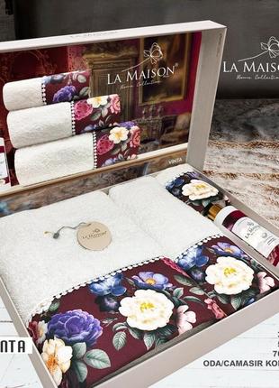 Туреччина 🇹🇷. подарунковий набір рушників , 3 шт. з ароматом vinta