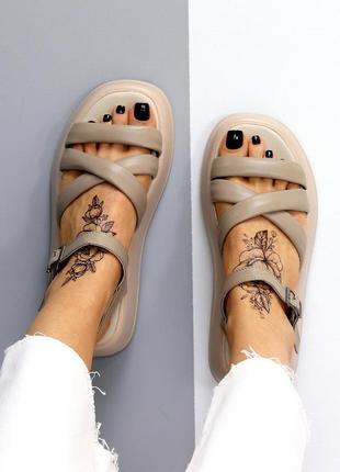 Кожаные женские босоножки беж (мокко), сандалии на утолщенной подошве7 фото