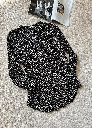 Плямиста блуза