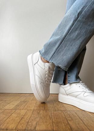 Нові білі базові шкіряні кросівки кеди8 фото
