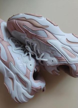 Fila кроссовки оригинал 35