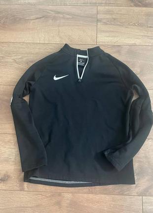 Оригинальный лонгслив nike