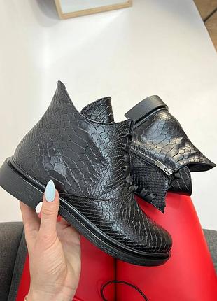 Ботинки демисезон зима кожа рептилия