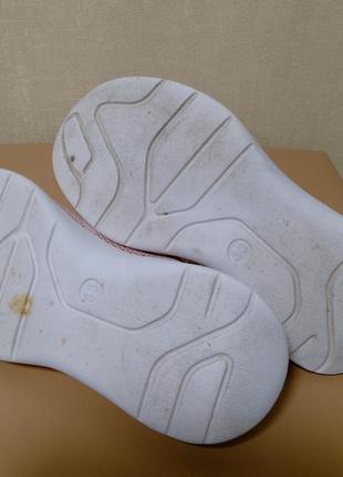 Кросівки дитячі 6