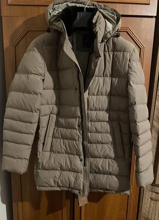 Курточка чоловіча