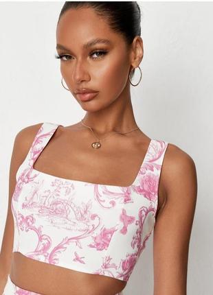 Брендовый атласный топ актуальный принт фарфоровый от missguided