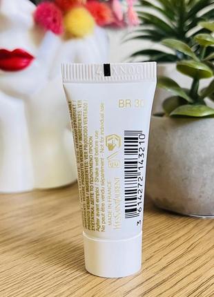 Оригинальный yves saint laurent touch eclat le teint тональная основа для лица, с эффектом сияния br302 фото