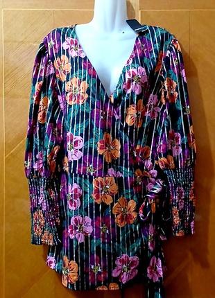 Новая красивая блуза в цветах на запах р.20 /48 от simply be