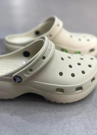 Продам крутезні crocs