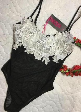 Боді сітка з нашивками квіти р.10