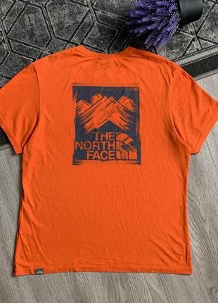 Футболка The North Face