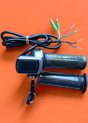 Запчастини на єлектровелосипеди ручка газу контролери та інше