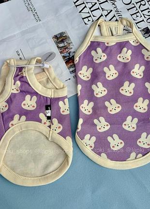 Майка з милими зайчиками для собак та котів