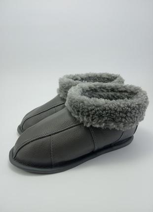 Шкіряні капці   чуні на мікропористій підошві  36-43  рр