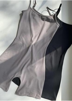 Комбінезон у графітному кольорі