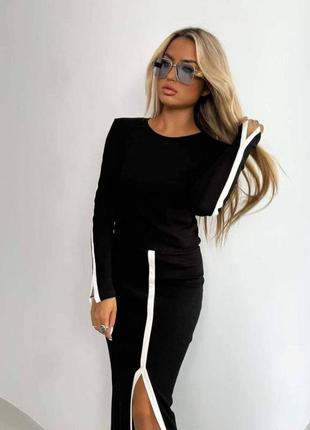 Костюм женский