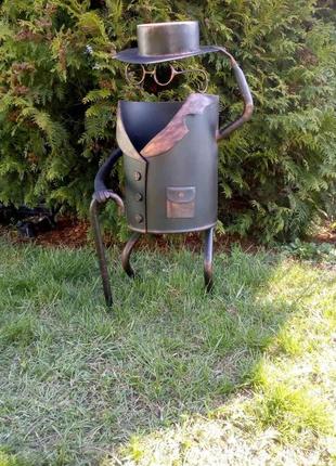 Мусорное ведро для угля в средневековом стиле