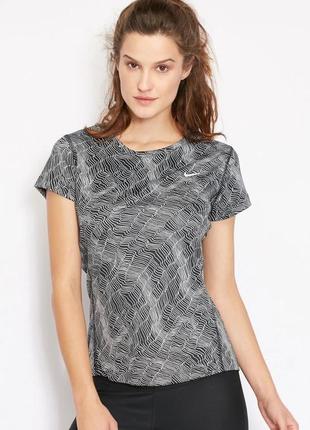 Футболка для бега nike running